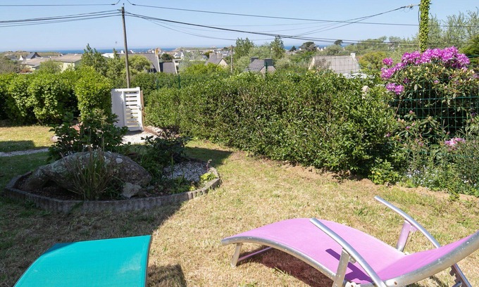 Porspoder House | Wonderful private villa for 4 people with WIFI, TV, pets allowed and parking