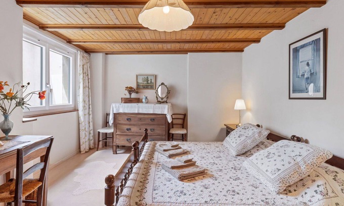 Novaggio House | Wonderful private villa for 5 guests with patio