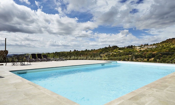 Capolona Villa | Wonderful private villa for 18 people with private pool, WIFI, TV and pets allowed, close to Are.
