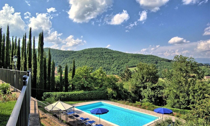 Ripoli Villa | Wonderful private villa with A/C, private pool, WIFI, hot tub, TV, patio and panoramic view