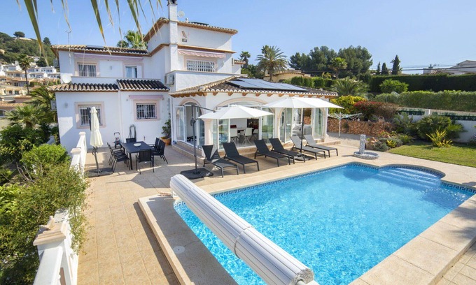 La Empedrola Villa | Wonderful private villa for 8 people with private pool, WIFI, A/C, TV and terrace
