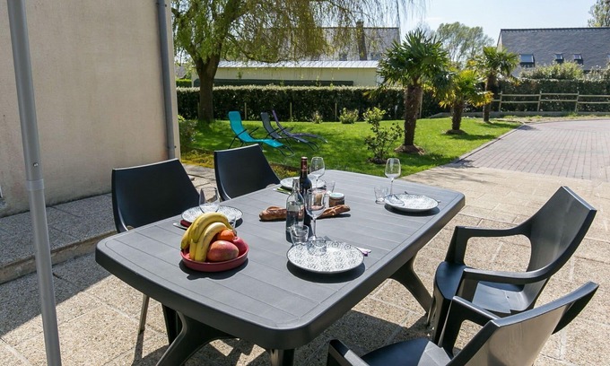 Plouescat House | Wonderful private villa for 4 people with WIFI, TV and terrace