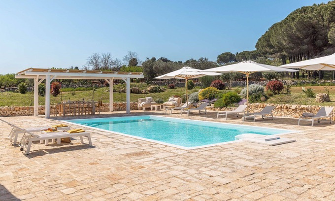 Martina Franca Villa | Wonderful private villa with WIFI, private pool, A/C, TV, patio and panoramic view, close to Ost.