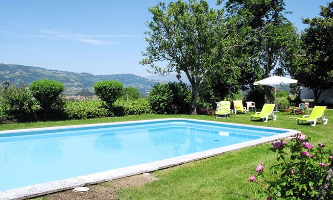 Gondufe Villa | Wonderful private villa for 10 guests with pool, WIFI, TV and terrace