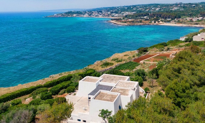 Marina di Felloniche Ski Chalet | Wonderful seaview w/direct sea access & jacuzzi