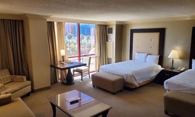 Las Vegas Apartment | Wonderful Suite Unit at RIO Casino Las Vegas