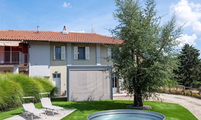 Portacomaro House | Wonderful villa for 4 guests with private pool, WIFI, TV and terrace