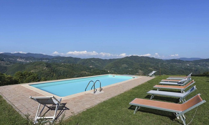 Villabuona Villa | Wonderful villa with private pool, WIFI, TV, veranda and panoramic view, close to Lucca