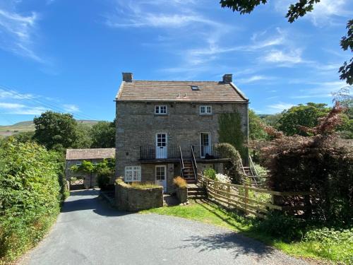 Newbiggin-in-Bishopdale House | Wonderfully Scenic and Comfortable Dales Mill Property