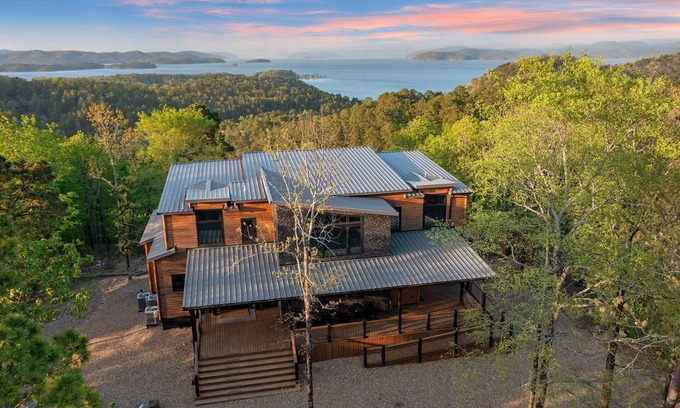Broken Bow Cabin | Wonderstruck Cabin✨Stunning Lake View,Private Hiking Trail,<5min Lake,River,Town