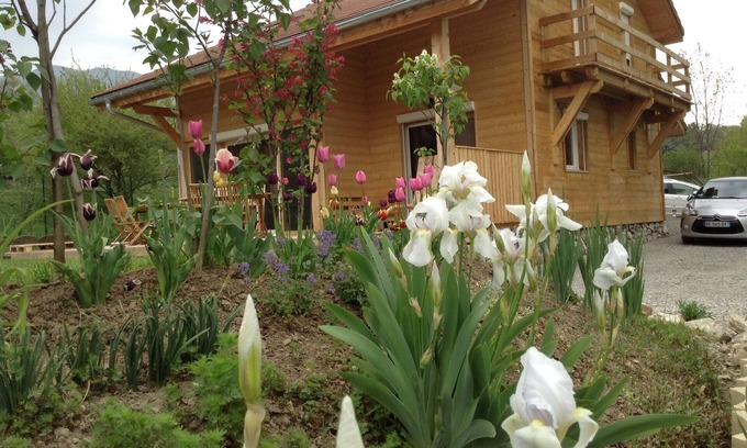 Gap House | WOODEN HOUSE IN GAP (05000)