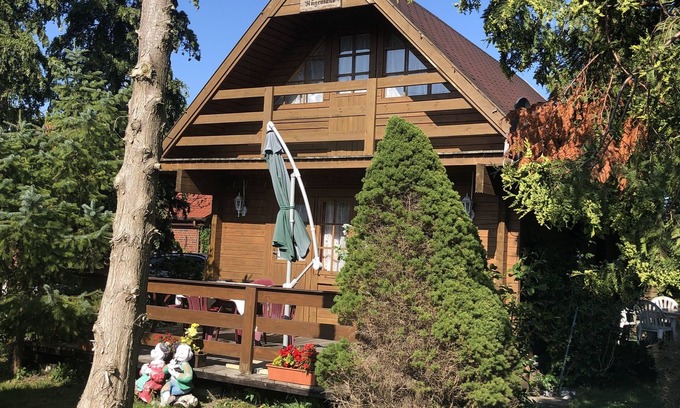 Wiek House | Wooden vacation home in Wiek on Rügen with feel-good property