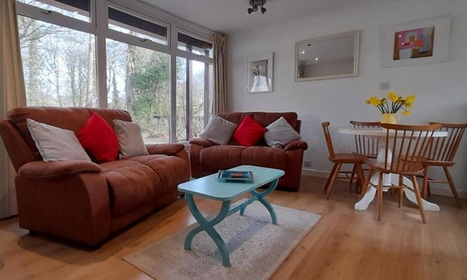 Lelant House | Woodland Retreat