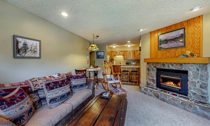 Warrior's Mark Apartment | Woods Manor 101A