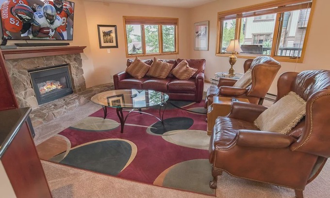 Warrior's Mark Condo | Woods Manor 202B Condo: Fantastic Breck Location!