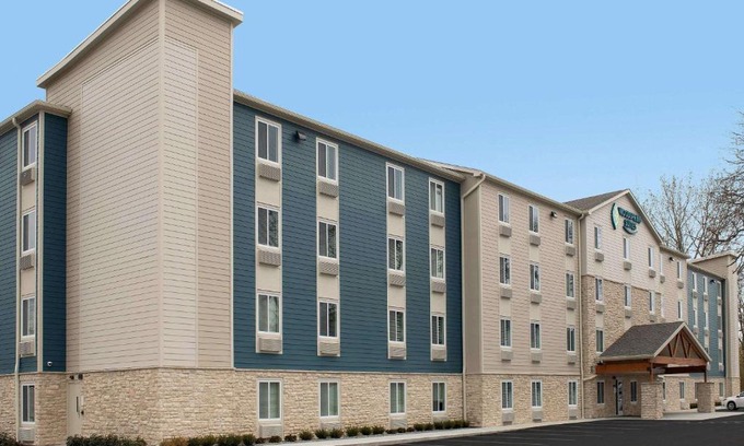 Merrillville Hotel | WoodSpring Suites Merrillville