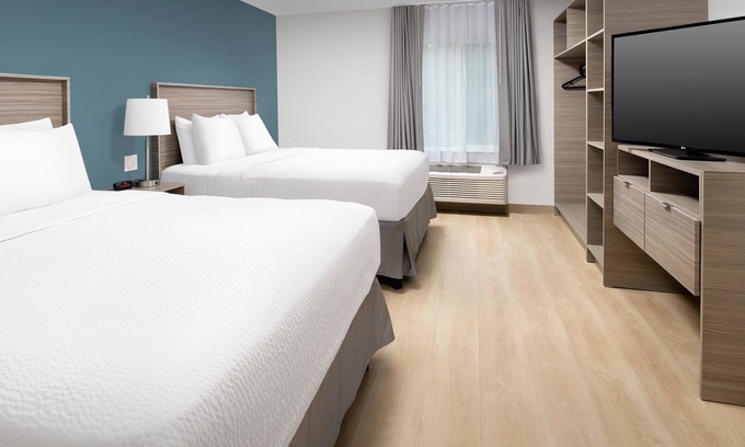 Everett Hotel | WoodSpring Suites Seattle Everett