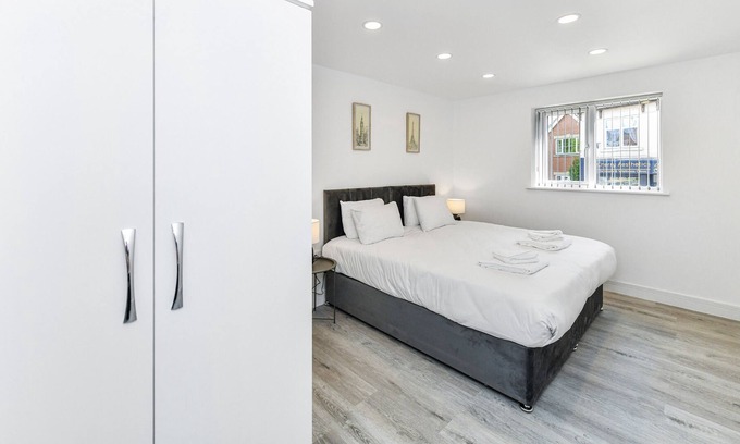 Hucknall Apartment | Woodstock House Flat 3 - Cosy 2BR Flat in Hucknall