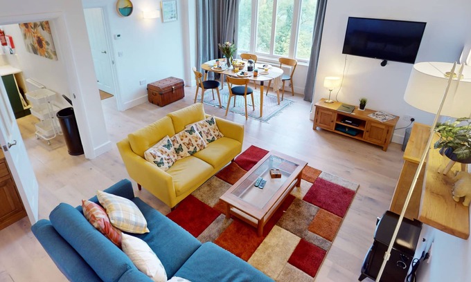 Hele Apartment | WOODY BAY FALLING WATER | 2 Bedrooms | Stunning Ocean Views | Heart of Exmoor