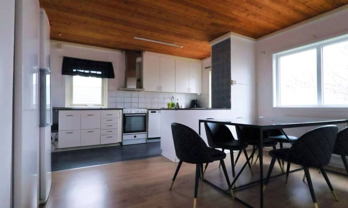 Gothenburg Apartment | Workers & Family House Near Volvo & SKF