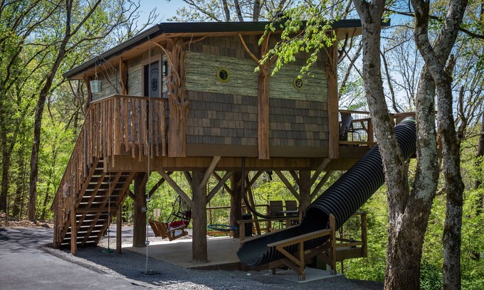 Sevierville Cabin | 🌱World's First Interactive Treehouse Resort! Tree-mendous Fun! 🌳