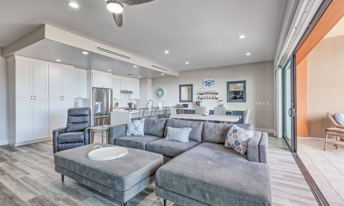 Puerto Penasco Condo | WOW! 200 5-star reviews, total remodel, ground floor 3br ocean front building,