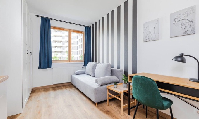 Wlochy Apartment | Wschodu Słońca Cosy Studio