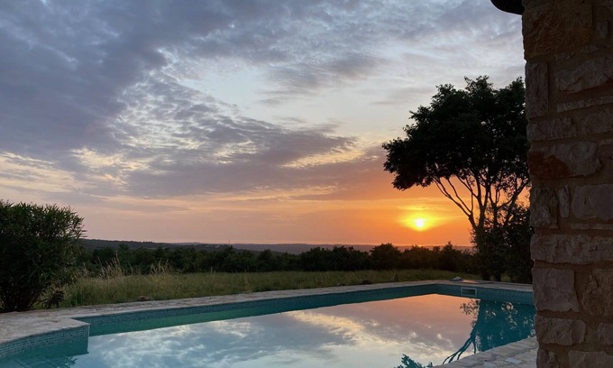 Vizinada House | Wunderschöne istrische Villa mit privatem Pool auf dem Hügel.
