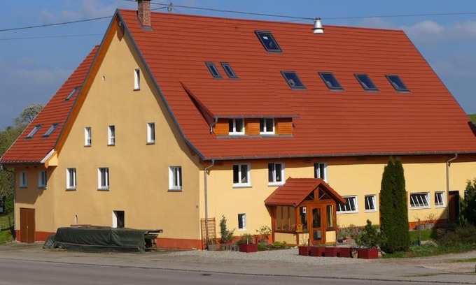 Bonndorf Apartment | Wutachschlucht - spacious apartment in renovated farmhouse