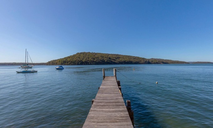 North Arm Cove House | Wybalena - set on a deep-water frontage in North Arm Cove