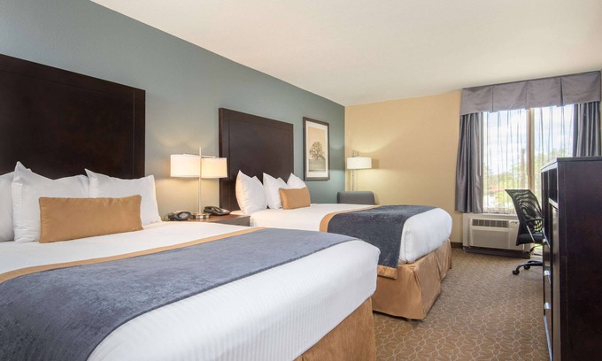 Texarkana Hotel | Wyndham Garden Texarkana