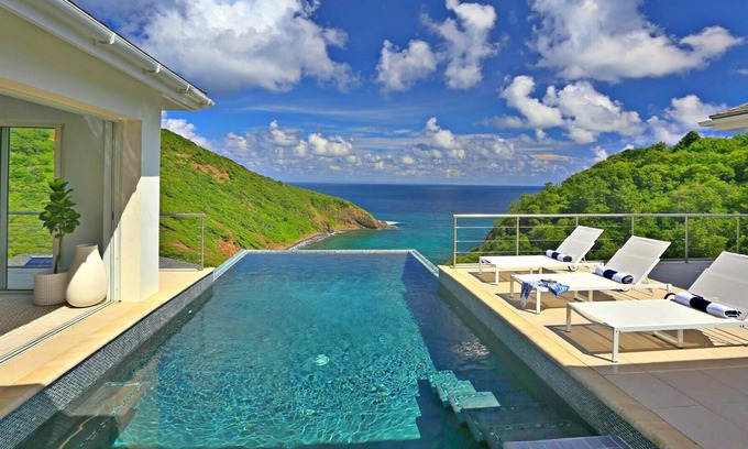 Mount Hardy Villa | Xhale - Luxury 4 Bedroom Villa In Cap Estate