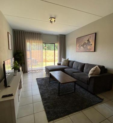 Germiston Apartment | Yanaz Place