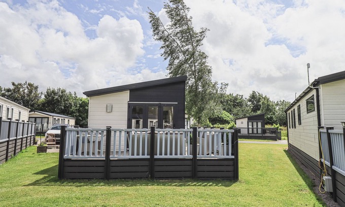 Yealand Conyers Cottage | YEALANDS 27, family friendly, with a garden in Carnforth