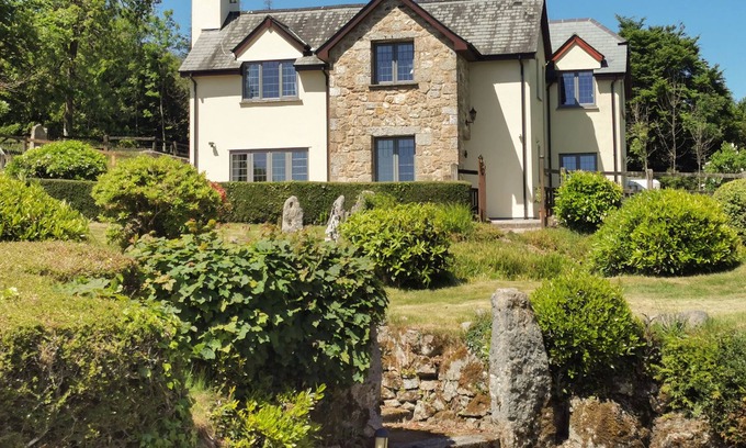 Gidleigh Cottage | YELFORDS COTTAGE, pet friendly, luxury holiday cottage in Chagford