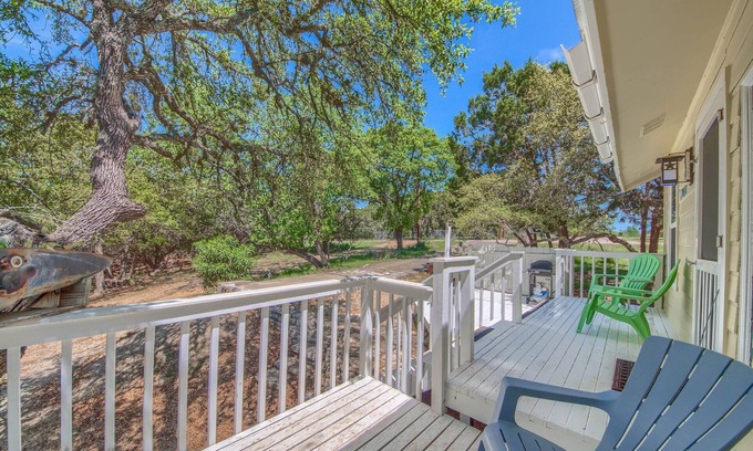 Canyon Lake House | Yellow Rose Cl 2459 1 Bedroom Home by RedAwning