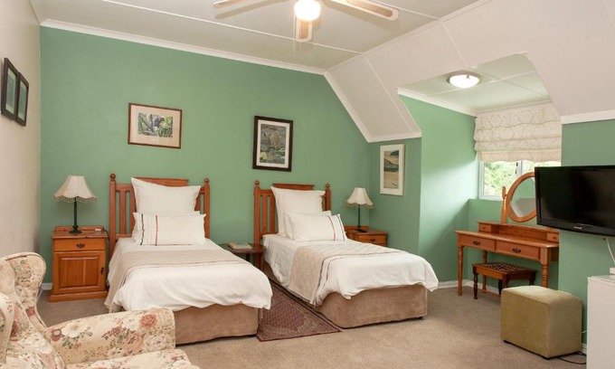 Gillitts House | York House Guest House