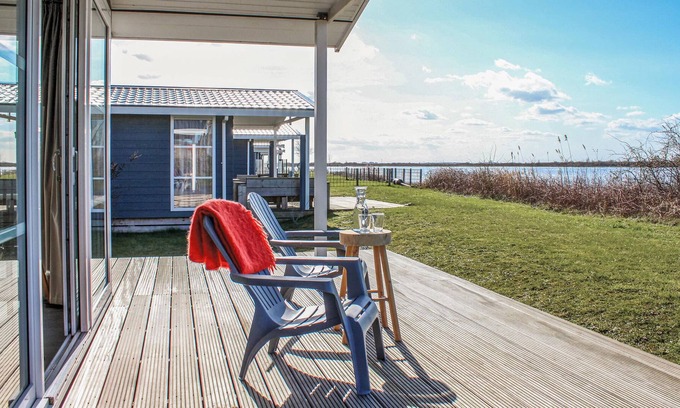 Lauwersoog House | You and your children will spend a fun and eventful vacation in a beautiful vacation park with many