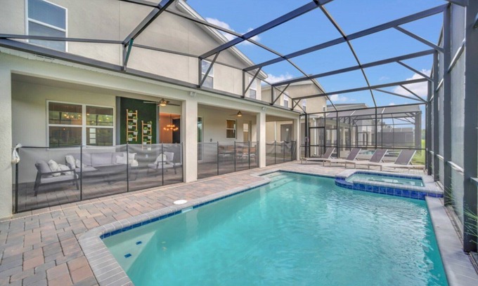 Cumbrian Lakes House | You and Your Family will Love this Luxury Mansion on Storey Lake Resort, Orlando Mansion 6272