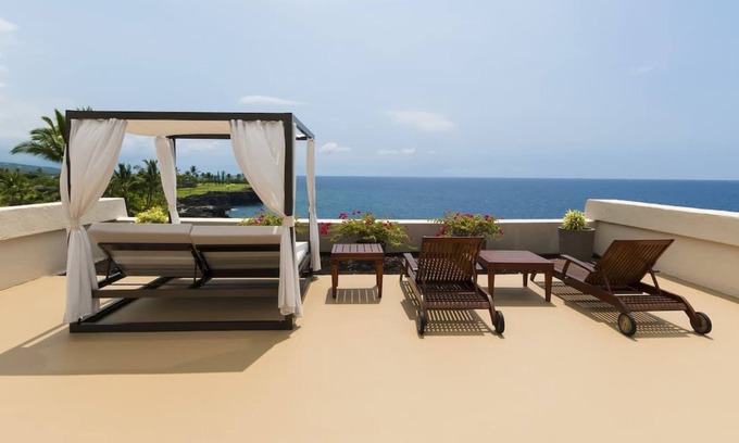 Keauhou House | You Found It! Kailua-Kona Getaway! 3 Modern Units, 4 Min. Walk to Haleo Luau!