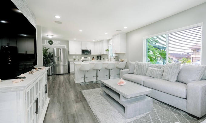 Imperial Beach Apartment | Your apartment unit, minutes away from the beach.