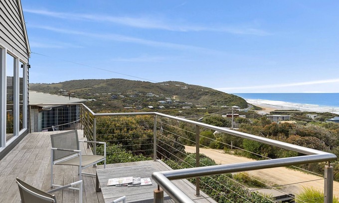 Moggs Creek House | Your beachfront oasis in Moggs Creek.