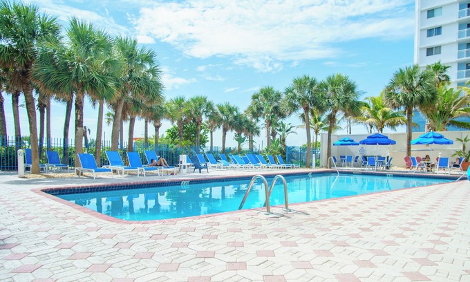 North Beach Hotel | Your Dream Beach Getaway Starts Here! Oceanfront Property | Close to Everything