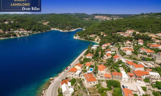 Sumartin Villa | Your Family Oasis by the Sea Villa Mir Vami, heated pool