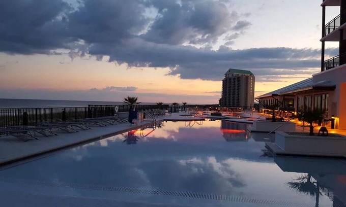 Navarre Beach House | Your Gateway to Gulf Front Luxury:4 Units Near Navarre Beach Inshore Charters