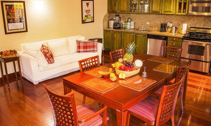 Santa Barbara Alta House | Your home away from home