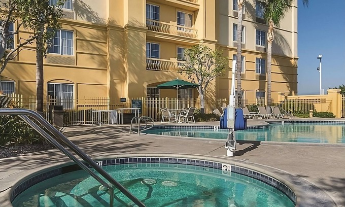 Guasti Hotel | Your Home Away From Home! Family-Friendly Unit To Relax. Near Golden Oak Park