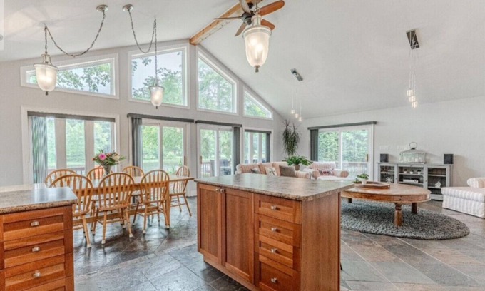 Port Stanton Cottage | Your Home by the Lake