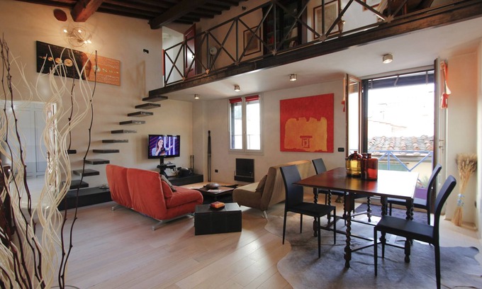 Sant' Ambrogio Apartment | Your Luxury Loft In The Heart Of Florence