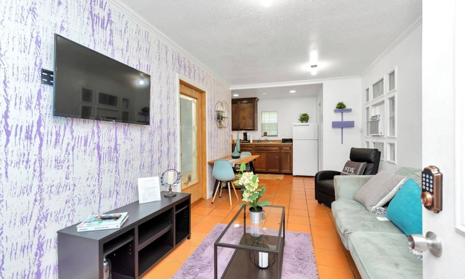 Montrose House | Your Perfect Private HideAway